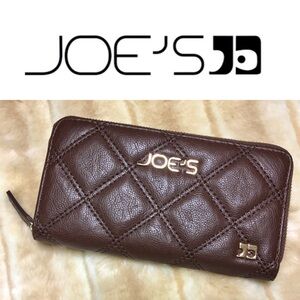 JOE’S JEANS brown diamond quilted wallet